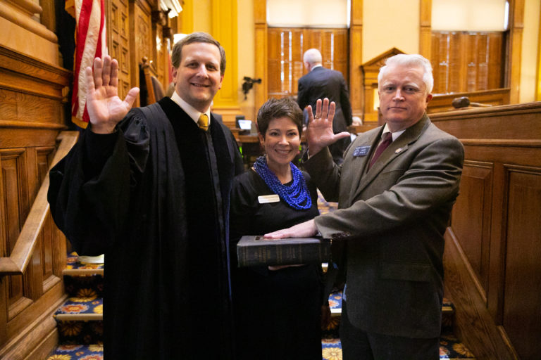 Sen Randy Robertson Takes Oath Of Office Georgia Senate Press Office